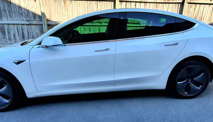 tesla-car-window-tinting-hamilton