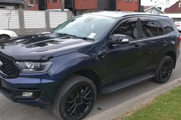 SUV