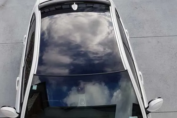 vehicle-roof-wrapping
